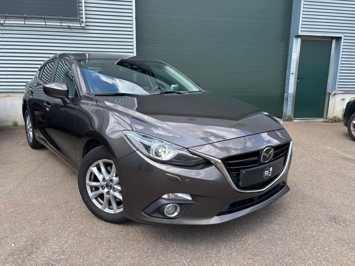 Mazda 3 2.2D/Euro6b/Full Optie/Gekeurd